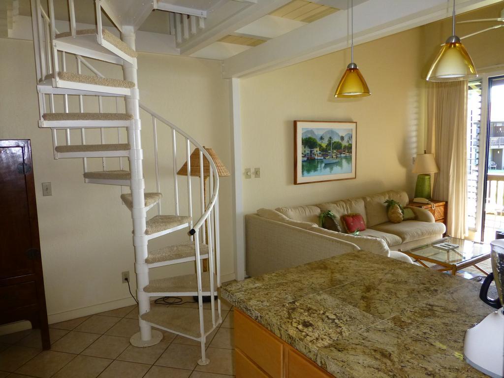 Mahina Surf 220 By Redawning Lejlighedshotel Lahaina Eksteriør billede