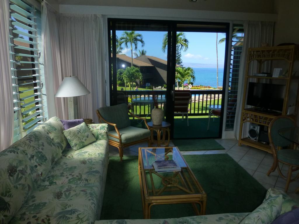 Mahina Surf 220 By Redawning Lejlighedshotel Lahaina Eksteriør billede