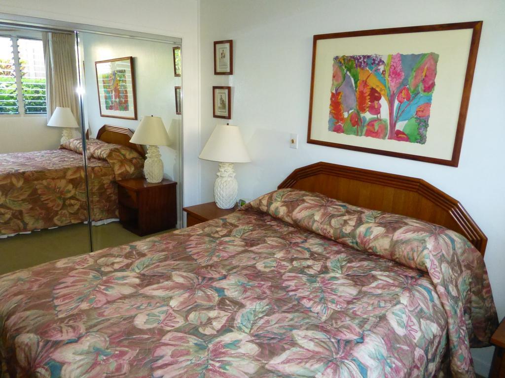 Mahina Surf 220 By Redawning Lejlighedshotel Lahaina Eksteriør billede