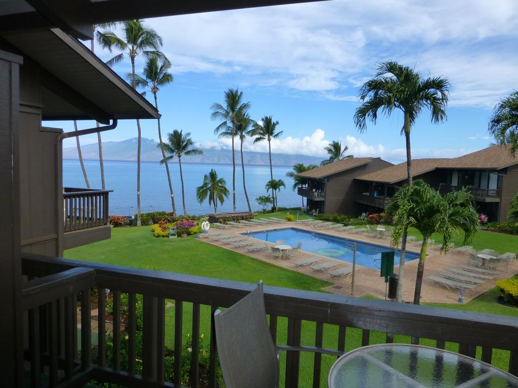 Mahina Surf 220 By Redawning Lejlighedshotel Lahaina Eksteriør billede